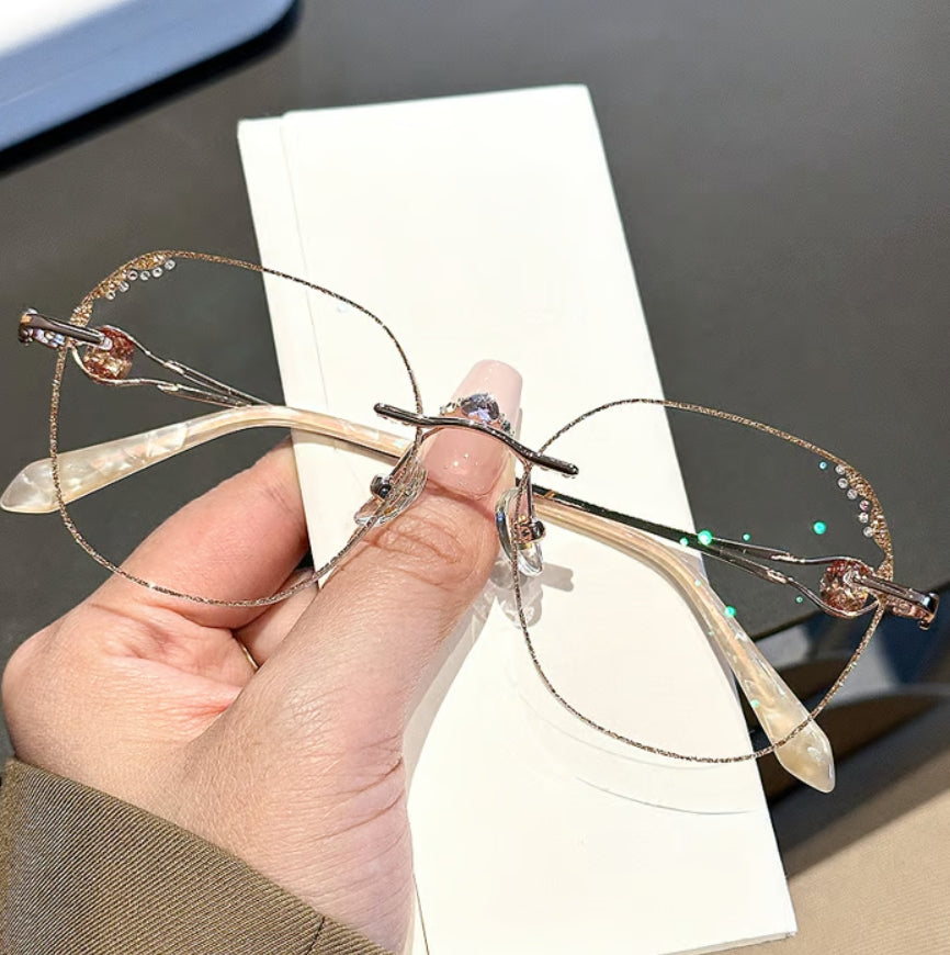 🔥Last day 49% OFF -WOMEN'S DIAMOND RIMLESS ANTI-BLUE LIGHT PRESBYOPIA GLASSES
