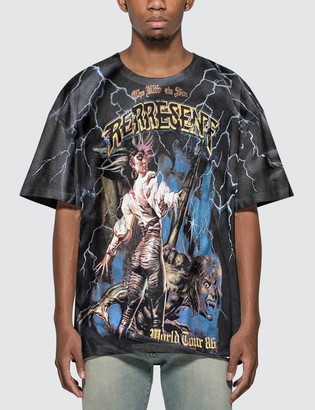 Kurzarm-T-Shirt mit Rundhalsausschnitt und personalisiertem Blitz-Print
