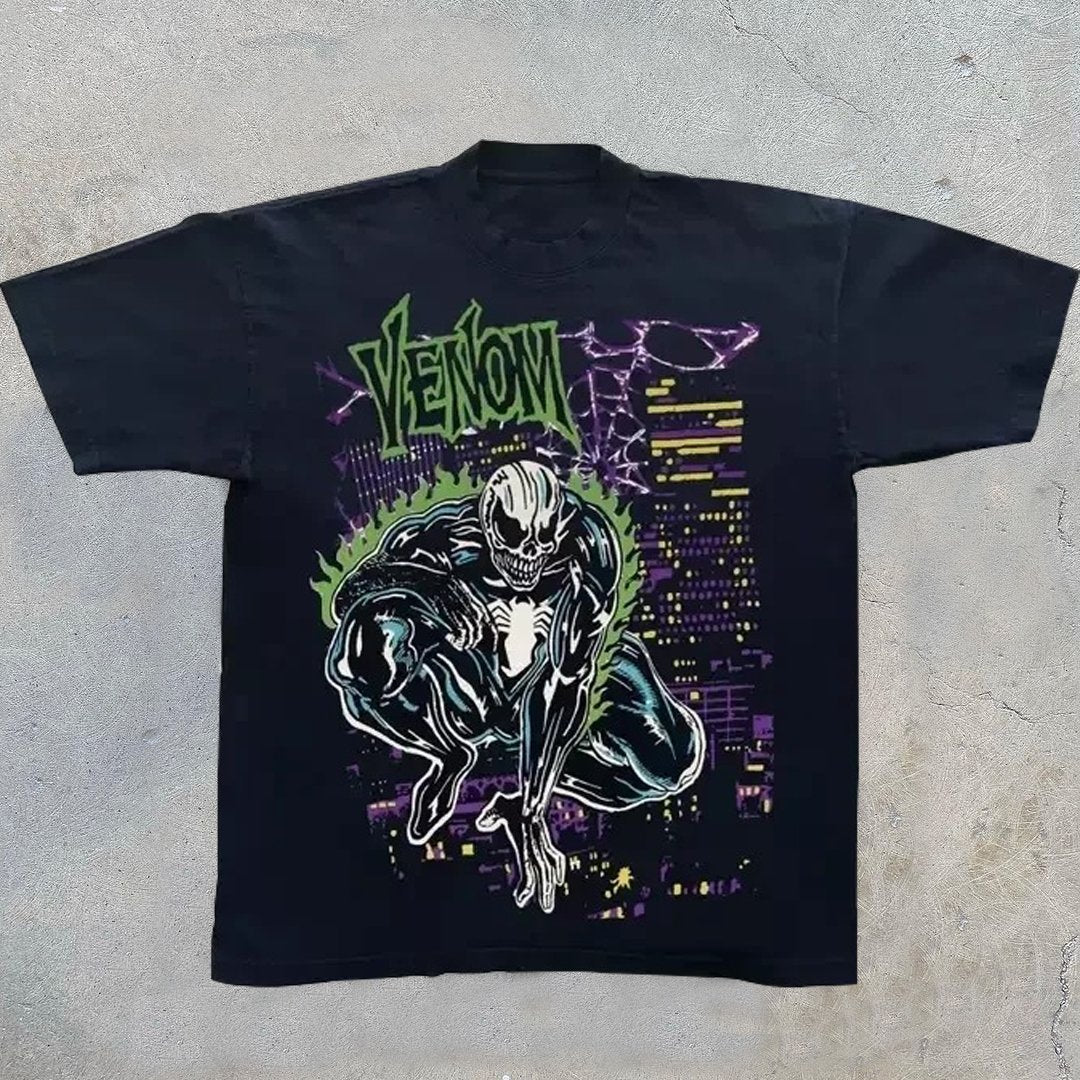 Camiseta personalizada con cuello redondo y manga corta estampada