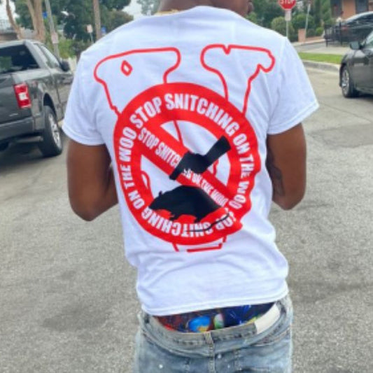 Camiseta de manga corta con estampado de letras informales