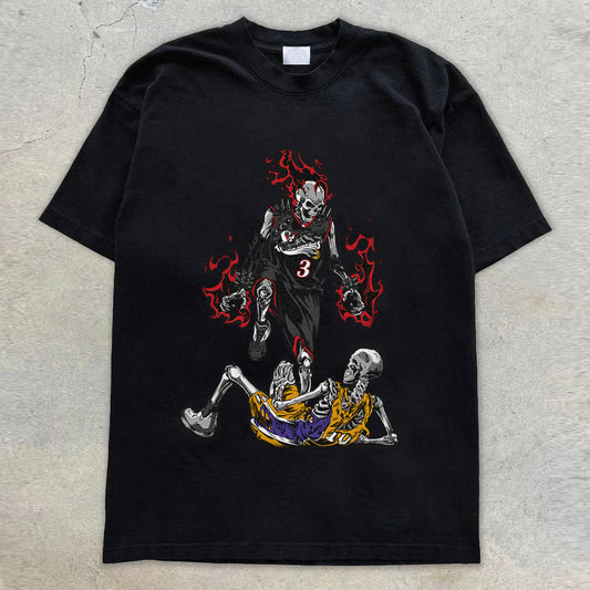 Camiseta deportiva estilo urbano con estampado de calaveras