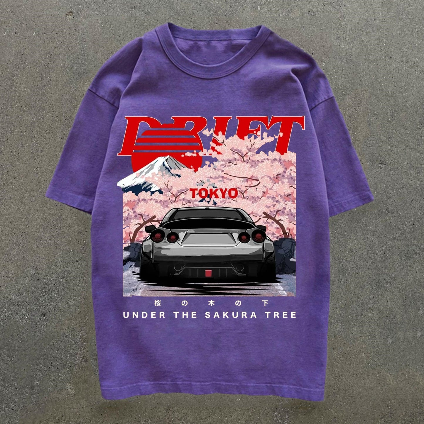 Camiseta de manga corta con estampado de coches y sakura