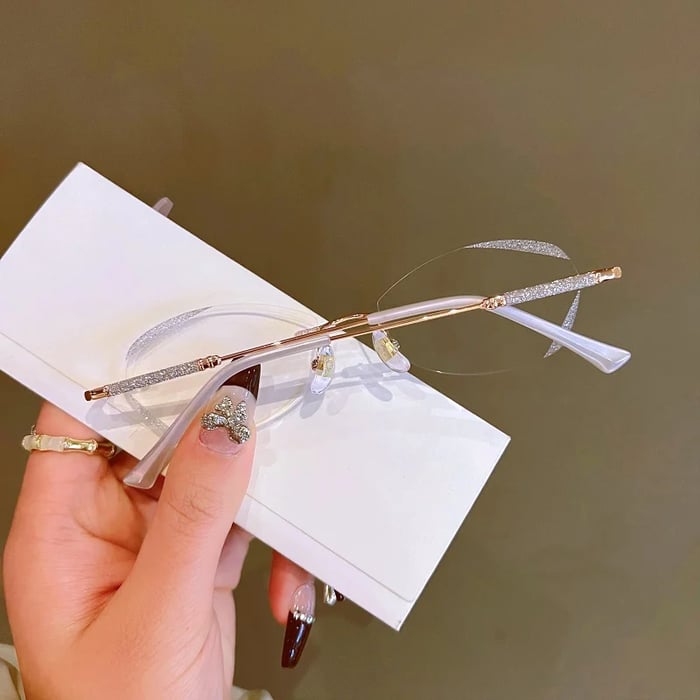 ✨WOMEN'S DIAMOND RIMLESS ANTI-BLUE LIGHT PRESBYOPIA GLASSES