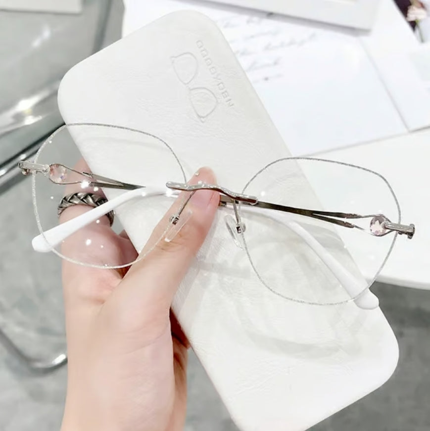 🔥Last day 49% OFF -WOMEN'S DIAMOND RIMLESS ANTI-BLUE LIGHT PRESBYOPIA GLASSES