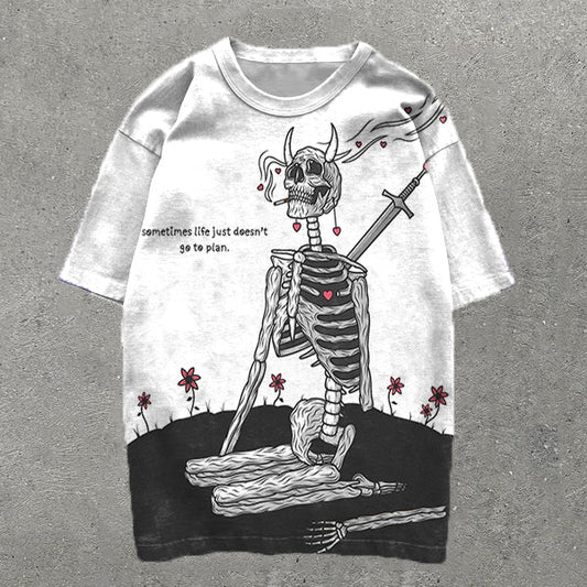 Camiseta de manga corta con estampado de calavera herida