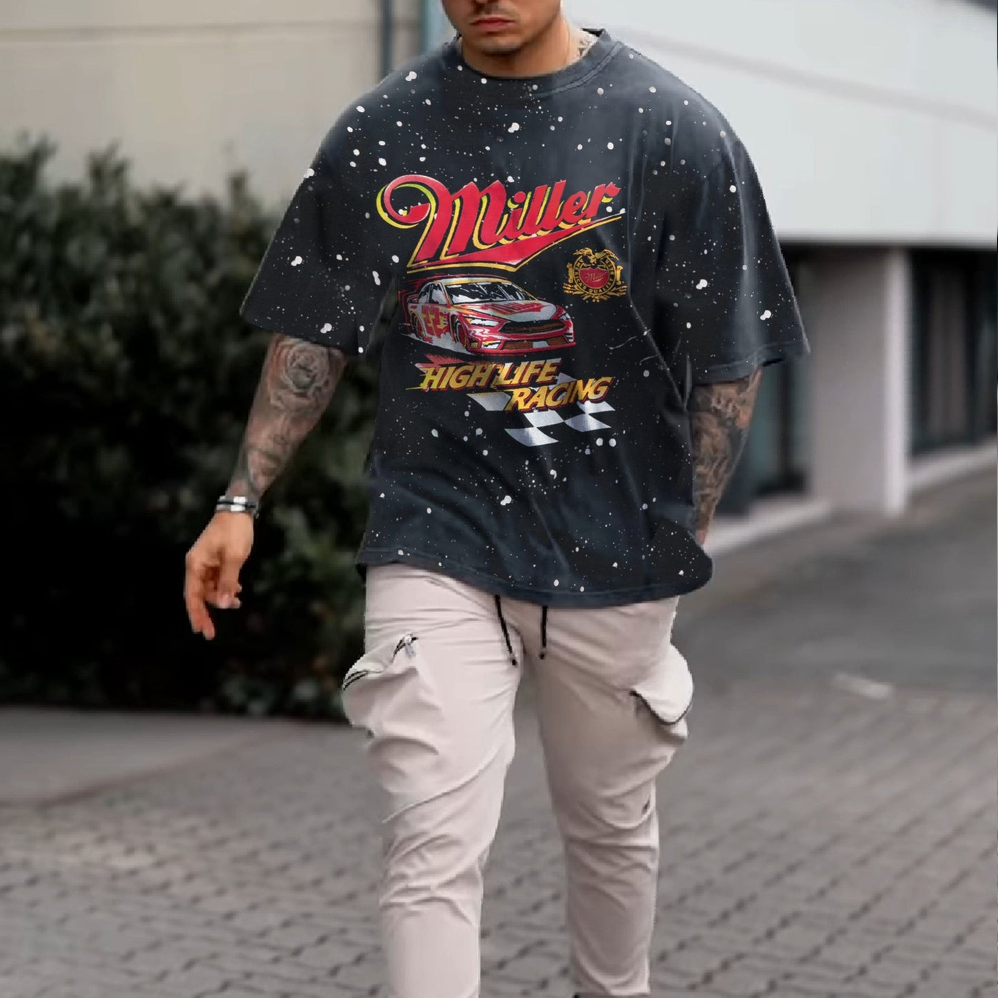 T-Shirt mit auffälligem Streetstyle-Racing-Print